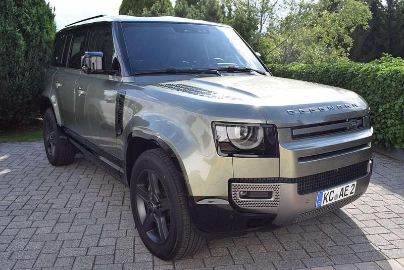 Grün Gebraucht 2023 Land Rover Defender SE Dynamic SUV | 73.500 € (Guter Preis) - Bild 1/4