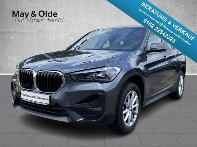 Grau Gebraucht 2022 BMW X1 Sport Line SUV | 26.777 € (Fairer Preis) - Bild 1/4