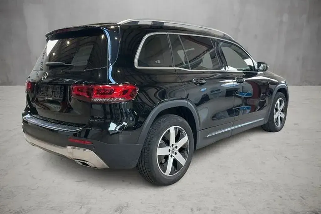 Gebraucht Mercedes GLB200 150 PS (110 kW) 2022 Schwarz SUV