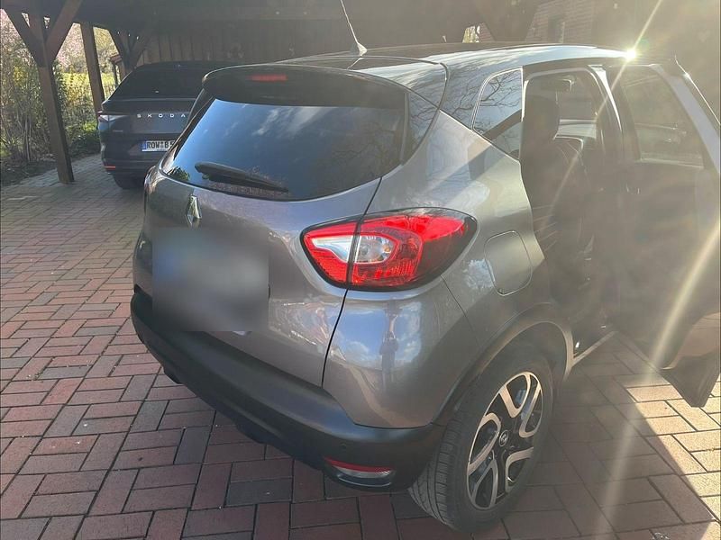 Gebraucht Renault Captur Intens 90 PS (66 kW) 2017 Grau SUV