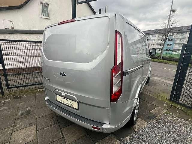 Gebraucht Ford Transit Custom Sport 155 PS (114 kW) 2016 Polarsilber metallic Van / Kleinbus