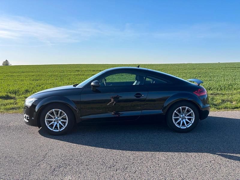 Second-hand Audi TT 200 CP (147 kW) 2007 Negru Coupe