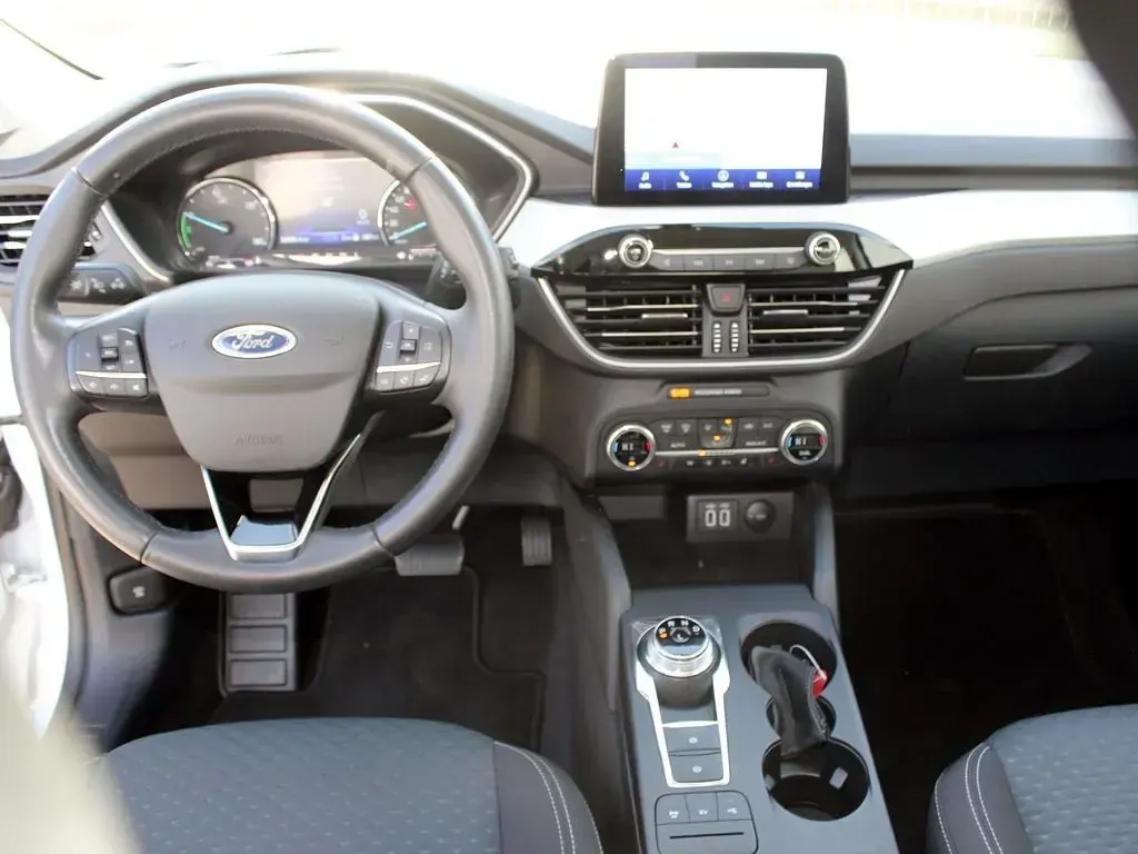 Gebraucht Ford Kuga Cool & Connect 224 PS (164 kW) 2021 Weiß SUV