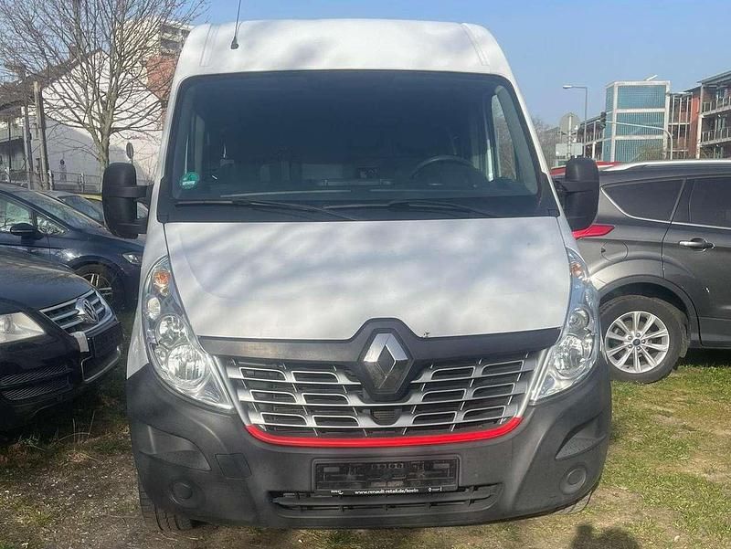 Usado Renault Master 131 HP (96 kW) 2019 Branco Monovolume