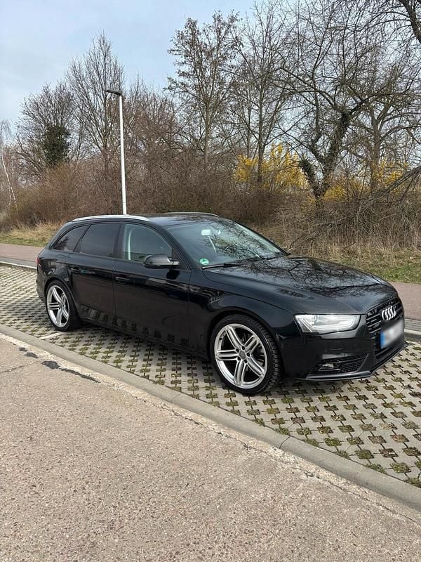 Gebraucht Audi A4 245 PS (180 kW) 2013 Schwarz Kombi
