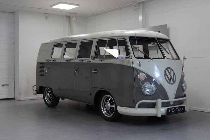 Grau Gebraucht 1964 VW T1 Van | 39.900 € - Bild 1/4