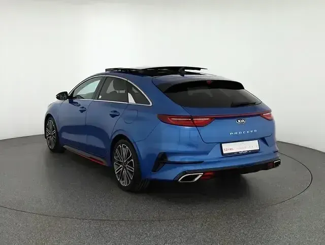 Gebraucht Kia ProCeed GT 204 PS (150 kW) 2019 Blue flame Kombi