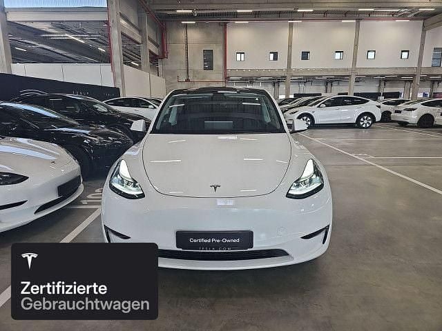 Gebraucht Tesla Model Y Long Range AWD 258 kW (351 PS) 2023 Pearl white multicoat SUV