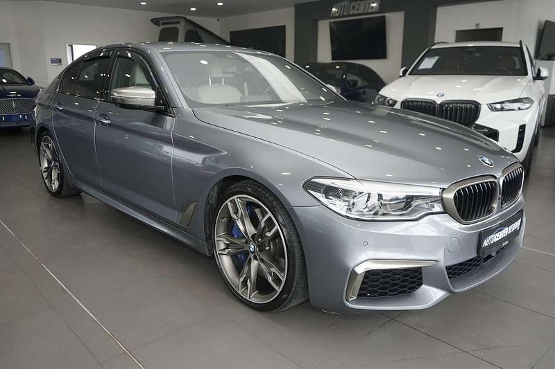 Bluestone metallic Gebraucht 2017 BMW 550 Limousine | 27.980 € (Fairer Preis) - Bild 1/4