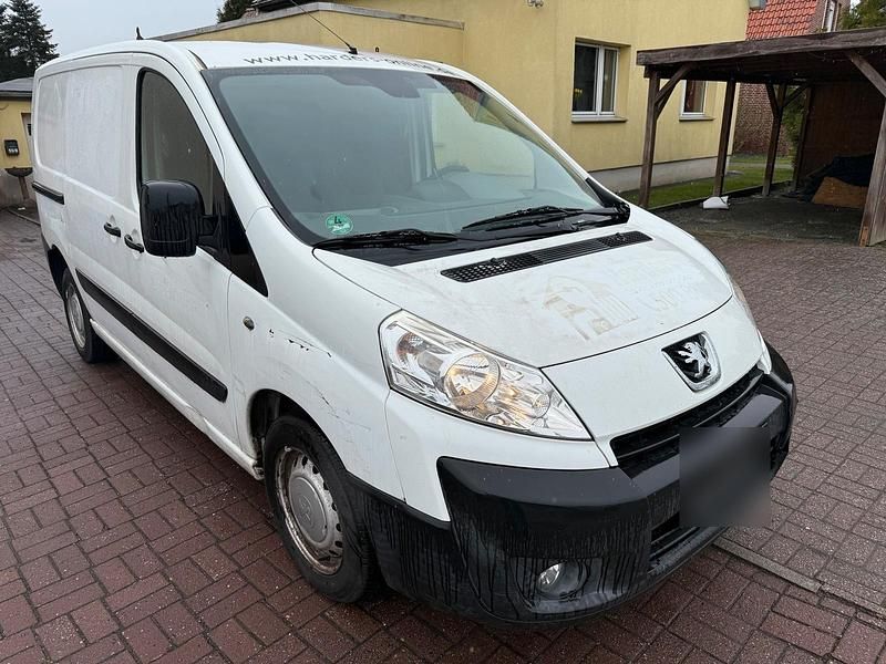 Gebraucht Peugeot Expert 90 PS (66 kW) 2010 Weiß Van