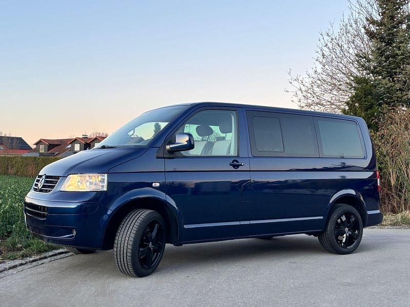 Gebraucht VW Multivan Edition 131 PS (96 kW) 2008 Blau Van