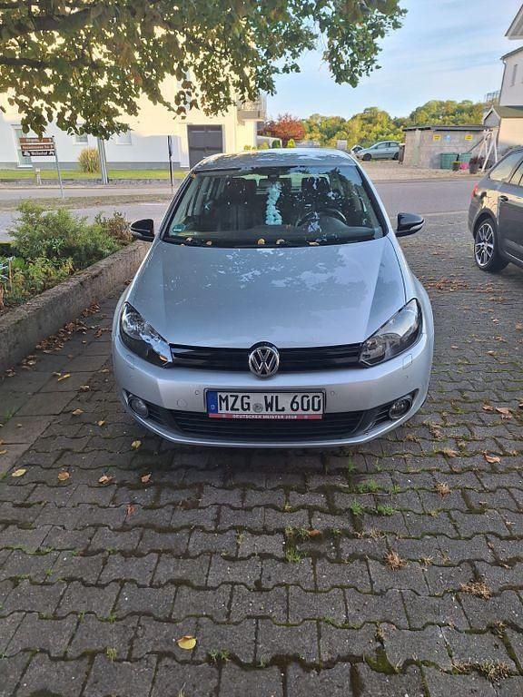 Silber Gebraucht 2012 VW Golf VII Match Limousine | 4.250 € (Guter Preis) - Bild 1/4