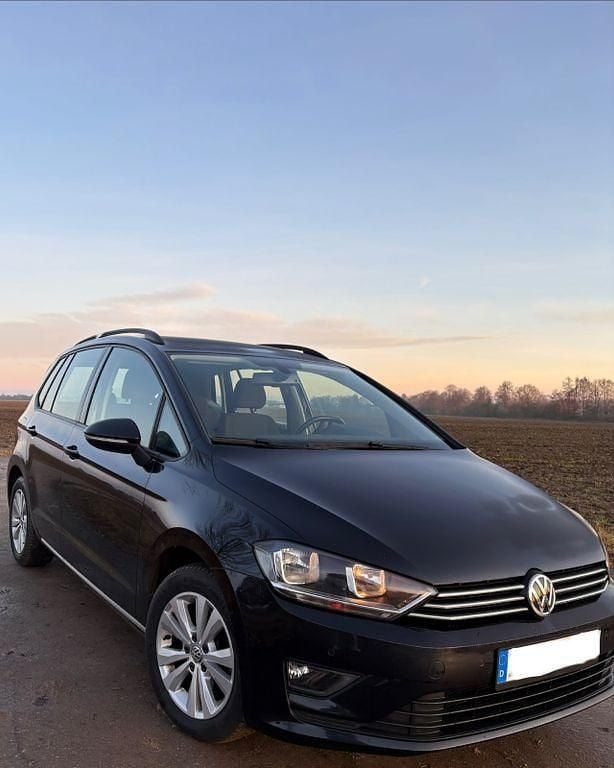 Schwarz Gebraucht 2016 VW Golf Sportsvan Comfortline Van / Kleinbus | 9.100 € (Guter Preis) - Bild 1/4