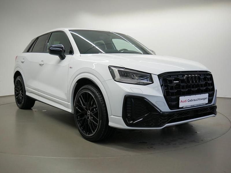 Gebraucht Audi Q2 S-Line 190 PS (139 kW) 2021 Gletscherweiss metallic SUV