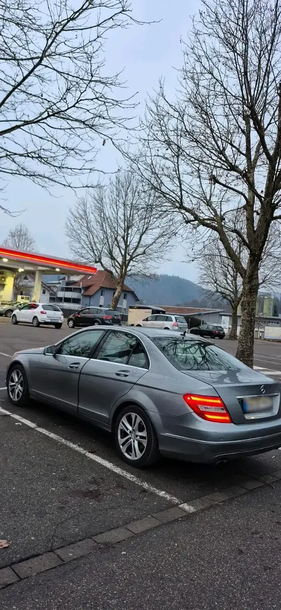 Gebraucht Mercedes C200 Avantgarde 136 PS (100 kW) 2013 Limousine