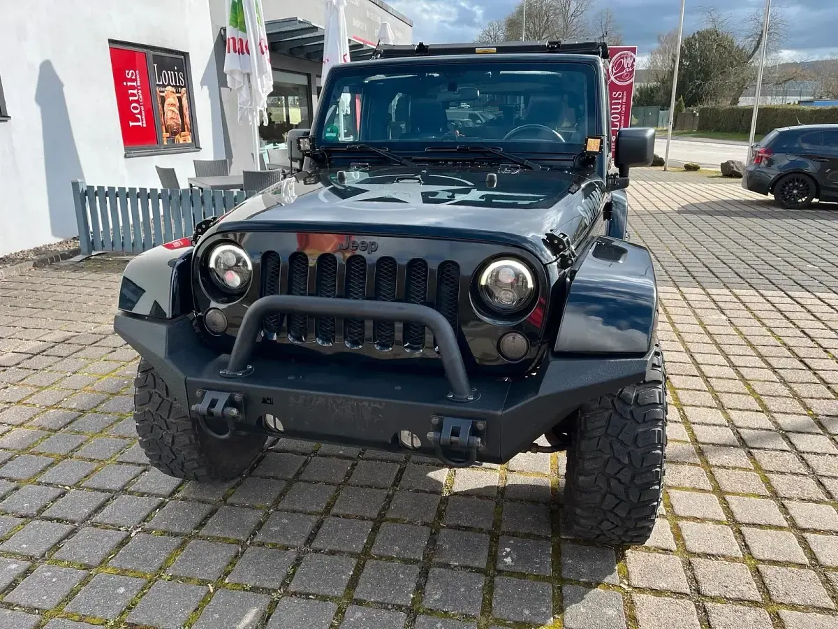 Gebraucht Jeep Wrangler 200 PS (147 kW) 2011 Schwarz SUV
