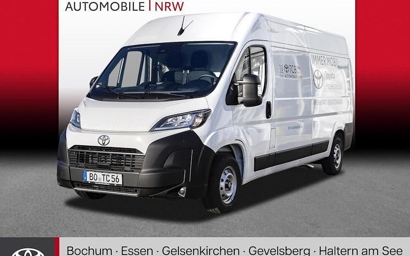 Gebraucht Toyota Proace 140 PS (102 kW) 2024 Weiß Van / Kleinbus