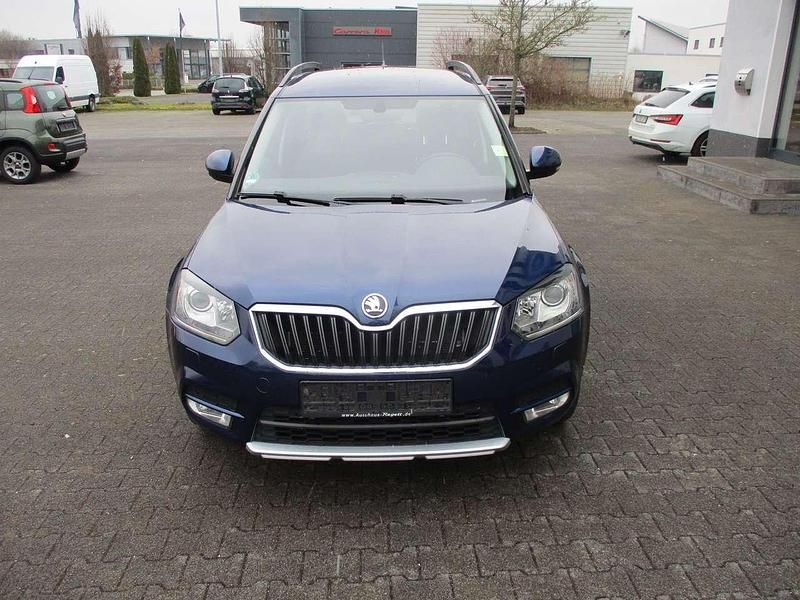 Gebraucht Skoda Yeti Drive 110 PS (80 kW) 2017 Blau SUV