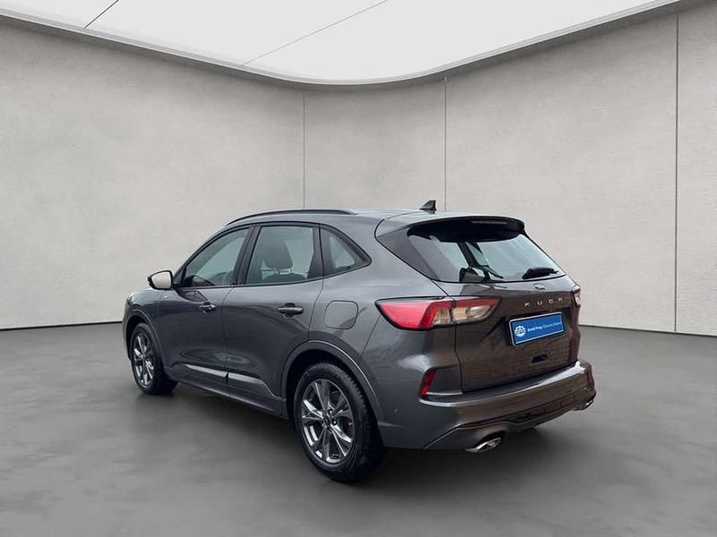 Gebraucht Ford Kuga ST-Line 151 PS (111 kW) 2024 Grau SUV