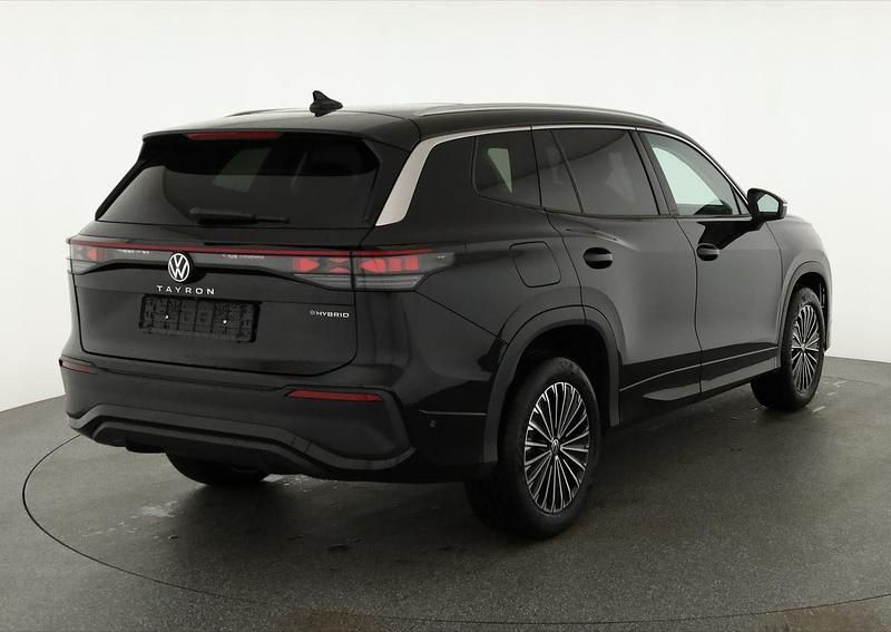 Gebraucht VW Tayron Life 204 PS (150 kW) 2025 Grenadill schwarz metallic SUV