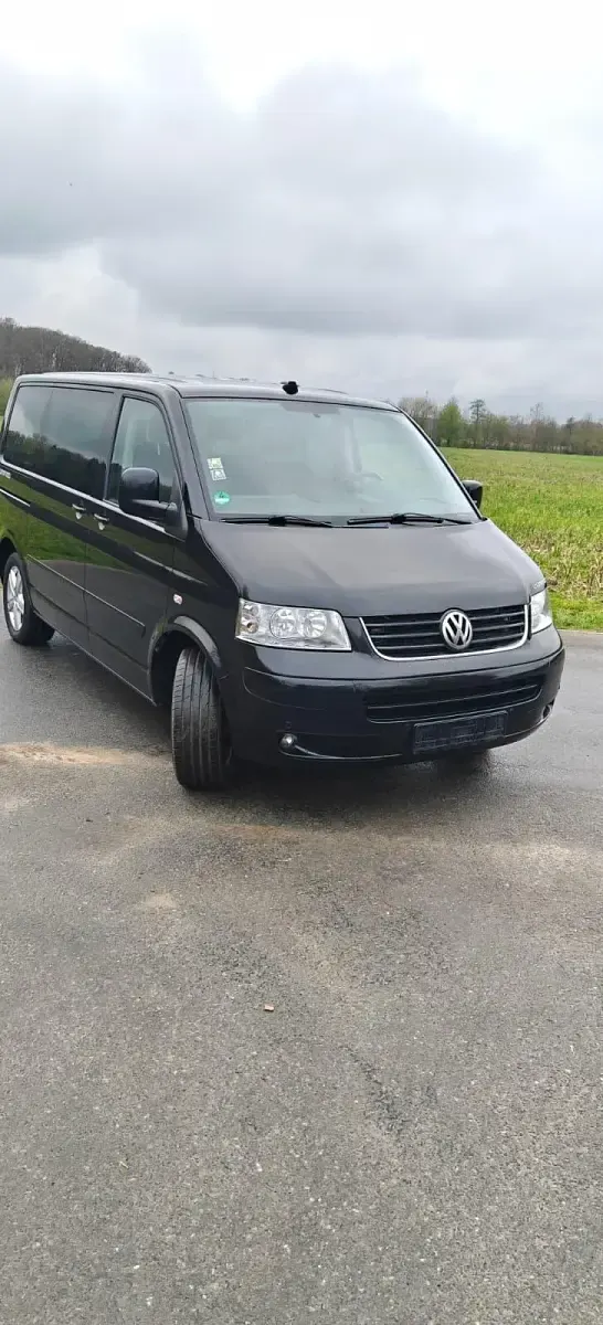 Usata VW Multivan 129 CV (94 kW) 2009 Nero Monovolume