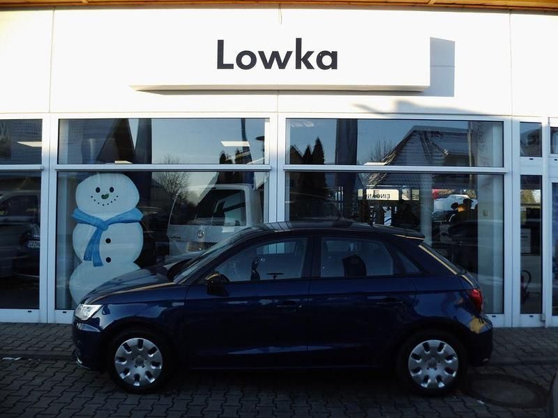 Gebraucht Audi A1 Sportback Design 95 PS (69 kW) 2016 Blau Kleinwagen