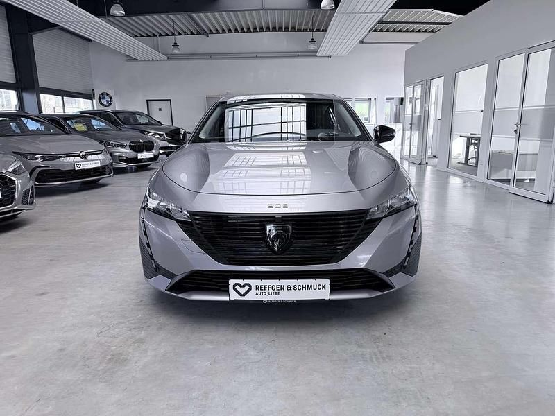 Gebraucht Peugeot 308 Active 131 PS (96 kW) 2024 Grau metallic Limousine