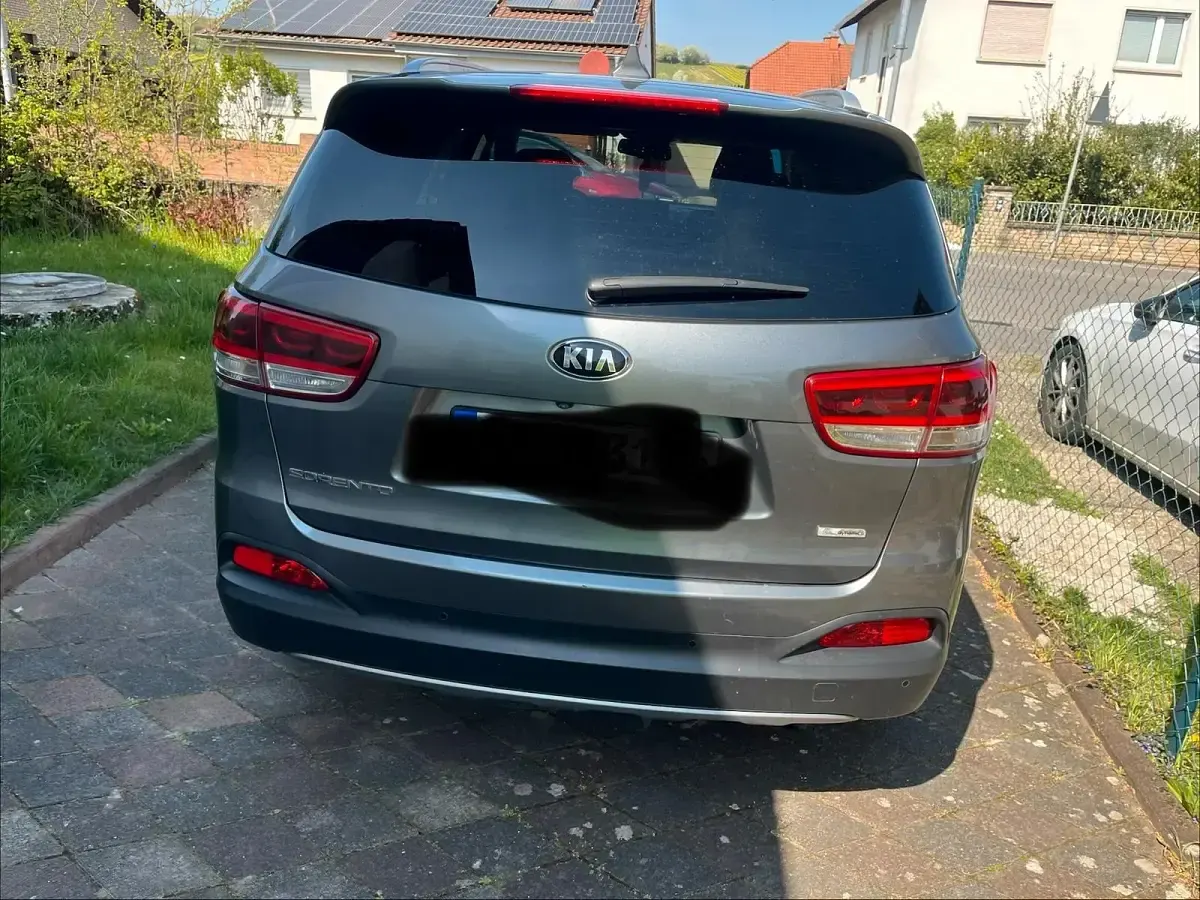 Gebraucht Kia Sorento Platinum 202 PS (148 kW) 2016 Grau SUV