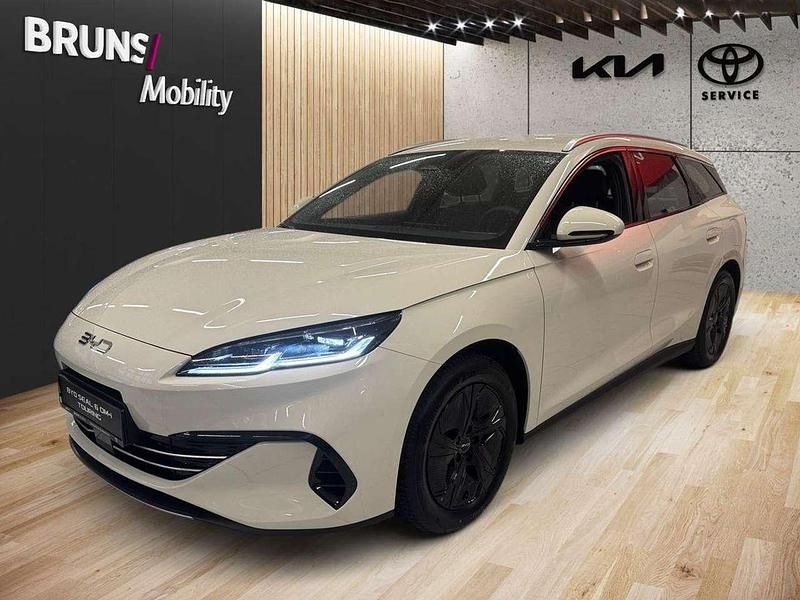 Neu BYD Seal Boost 184 PS (135 kW) 2026 Sandstone Kombi