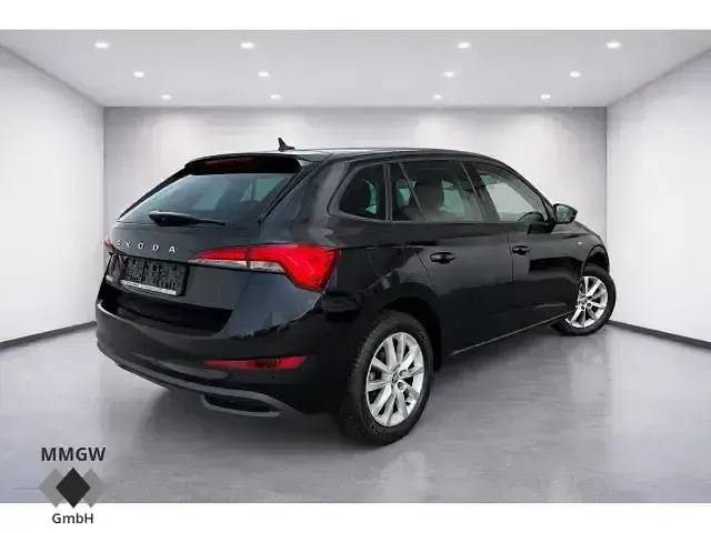Gebraucht Skoda Scala Ambition 110 PS (80 kW) 2021 Schwarz Kleinwagen