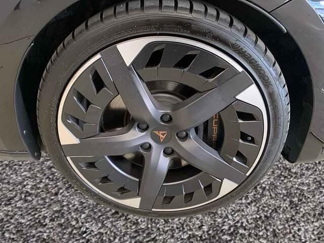 Gebraucht Cupra Leon VZ 300 PS (220 kW) 2022 Mitternachtsschwarz metallic Kombi