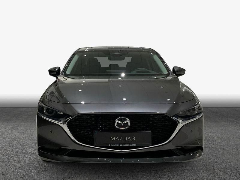 Neu Mazda 3 140 PS (102 kW) 2025 Machine grey metallic Limousine