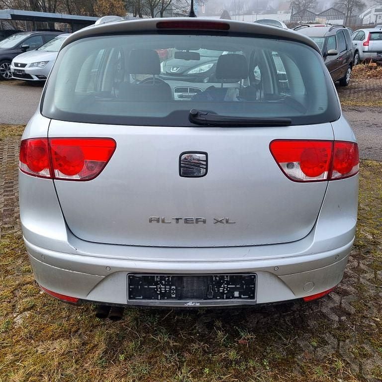 Gebraucht Seat Altea 125 PS (91 kW) 2013 Silber Van / Kleinbus