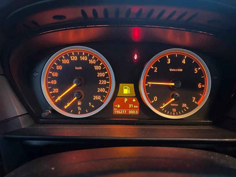 Gebraucht BMW 530 231 PS (169 kW) 2003 Limousine