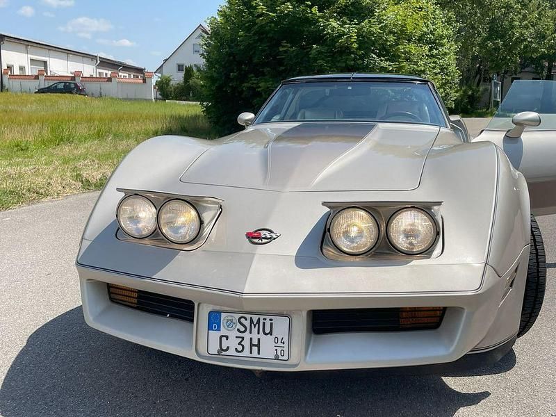 Second-hand Corvette C3 203 CP (149 kW) 1982 Coupe