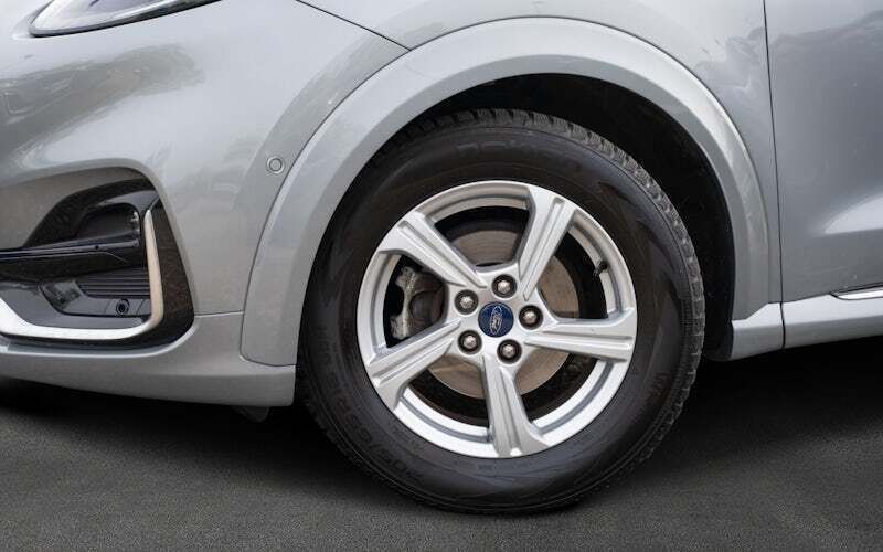 Gebraucht Ford Puma ST-Line 120 PS (88 kW) 2021 Silber SUV