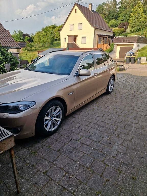 Gebraucht BMW 520 184 PS (135 kW) 2012 Kombi