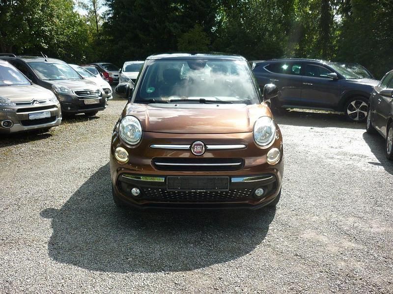 Gebraucht Fiat 500L Lounge 120 PS (88 kW) 2018 Braun Van / Kleinbus