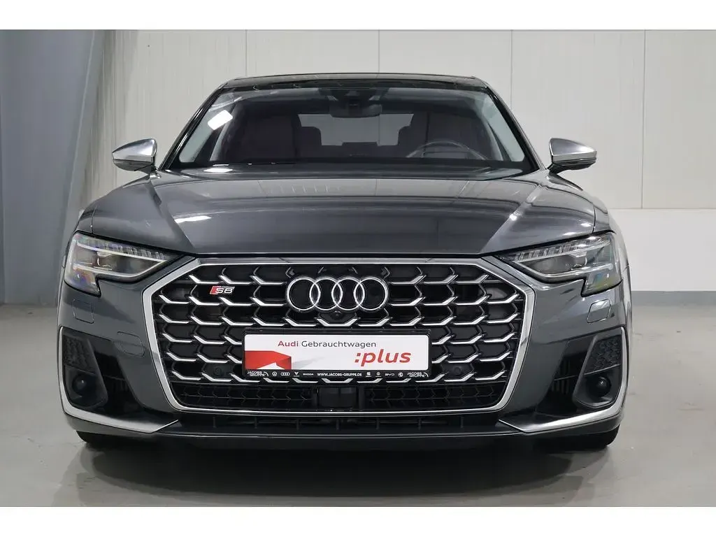 Gebraucht Audi S8 Comfort 571 PS (419 kW) 2023 Grau Limousine