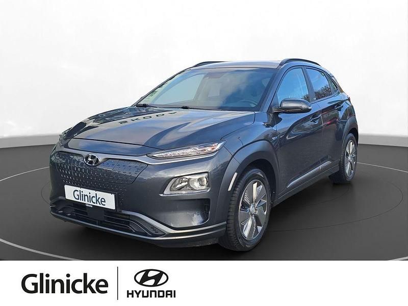 Gebraucht Hyundai Kona Advantage 100 kW (136 PS) 2020 Dark knight SUV