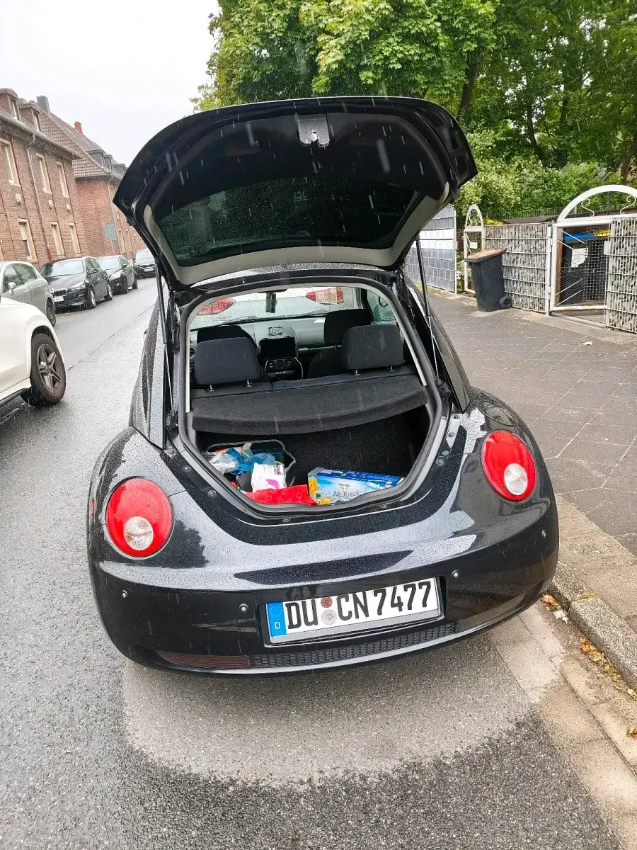 Gebraucht VW Beetle 102 PS (75 kW) 2006 Schwarz Kleinwagen