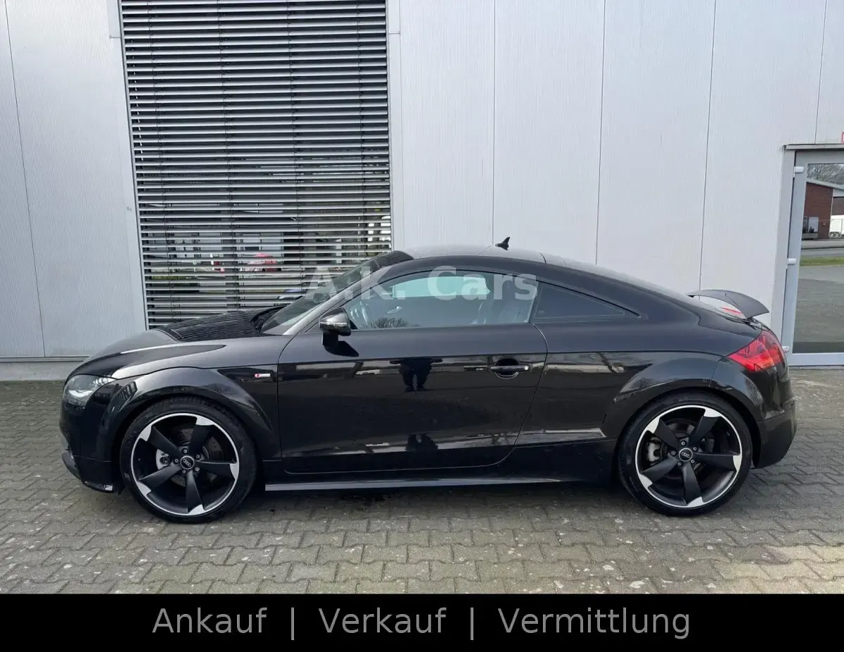 Używany Audi TT S-Line 160 KM (117 kW) 2014 Czarny Coupe