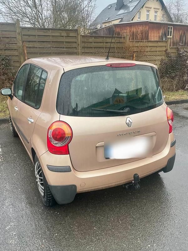Gebraucht Renault Modus 98 PS (72 kW) 2005 Gold Van / Kleinbus