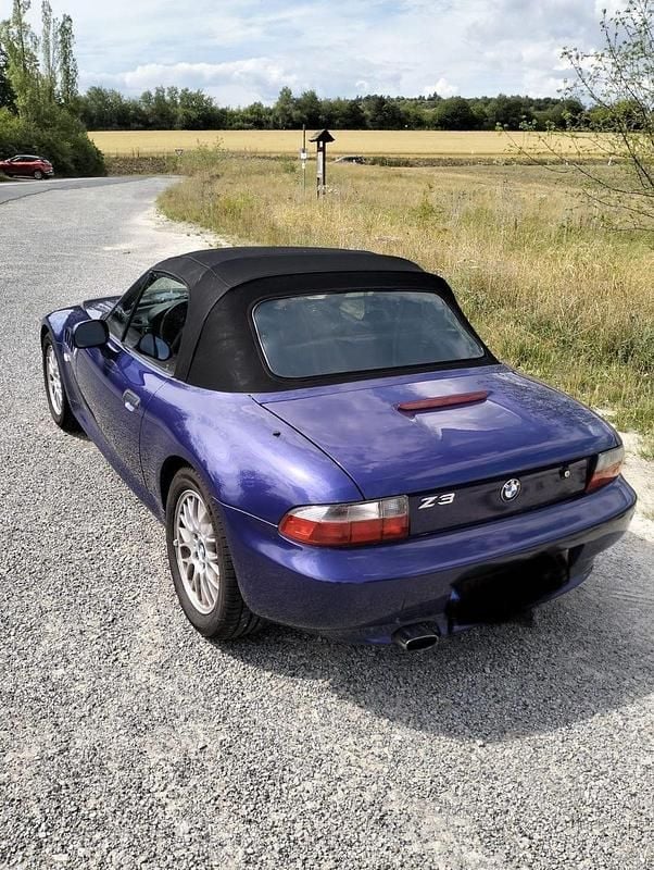 Gebraucht BMW Z3 118 PS (86 kW) 1999 Blau Cabrio