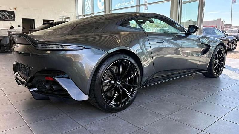 Gebraucht Aston Martin V8 510 PS (375 kW) 2020 Magnetic silver Coupé