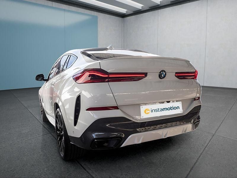 Gebraucht BMW X6 333 PS (244 kW) 2022 Weiß SUV
