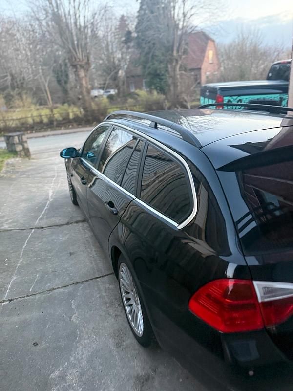 Usata BMW 325 218 CV (160 kW) 2007 Nero Station wagon