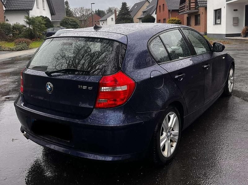 Gebraucht BMW 118 143 PS (105 kW) 2010 Blau Kleinwagen