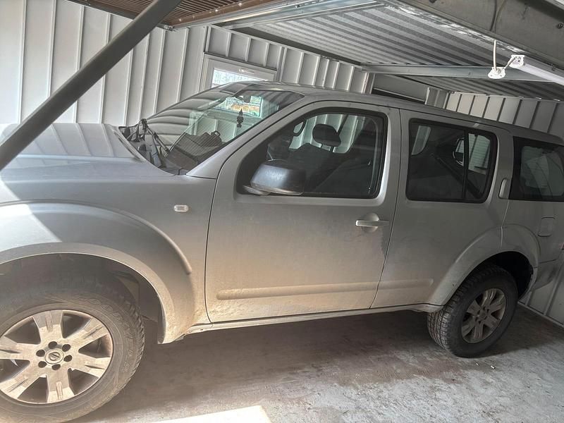 Gebraucht Nissan Pathfinder 170 PS (125 kW) 2007 Silber SUV