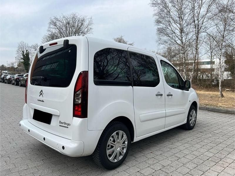 Gebraucht Citroën Berlingo 110 PS (80 kW) 2018 Weiß Van / Kleinbus